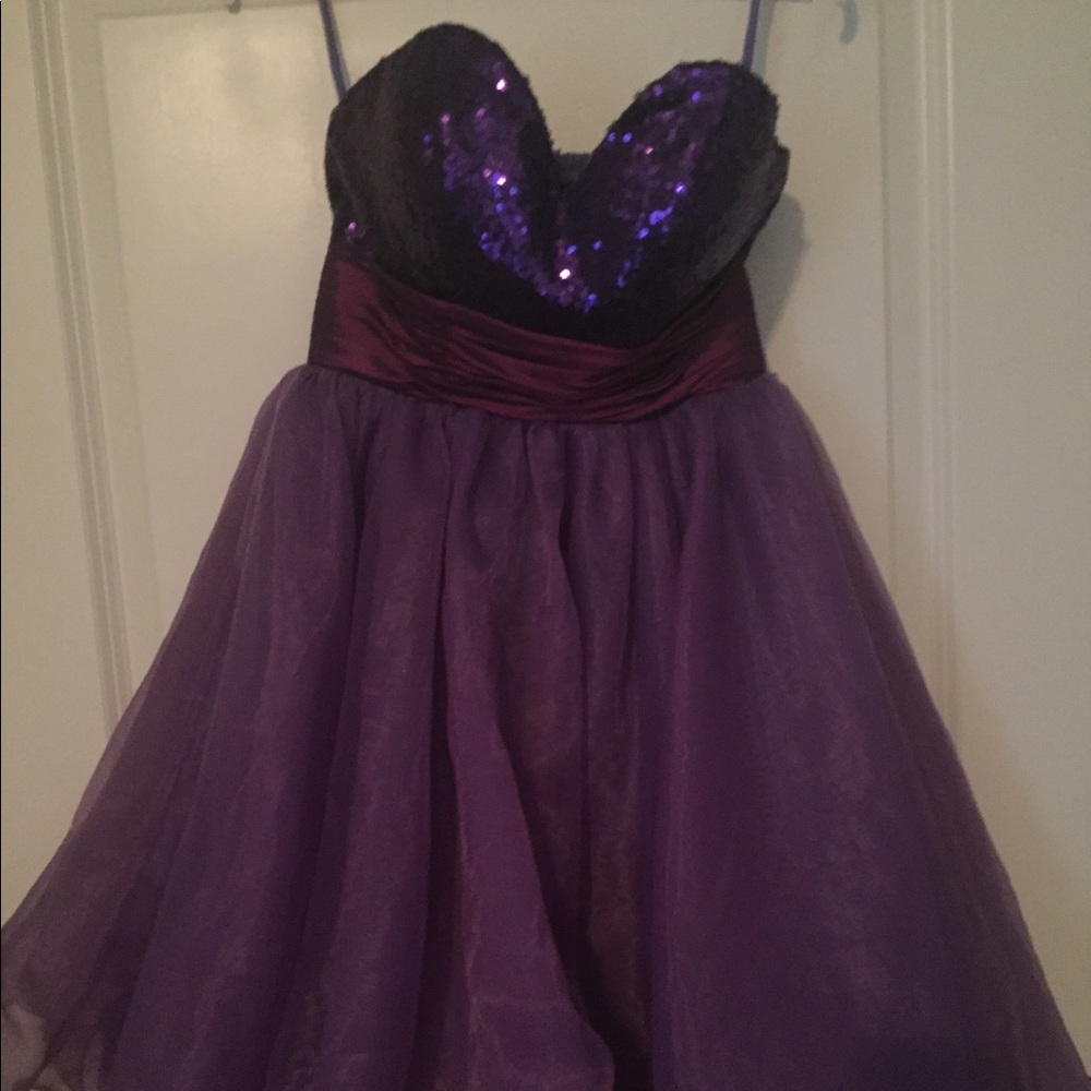 Purple strapless dress